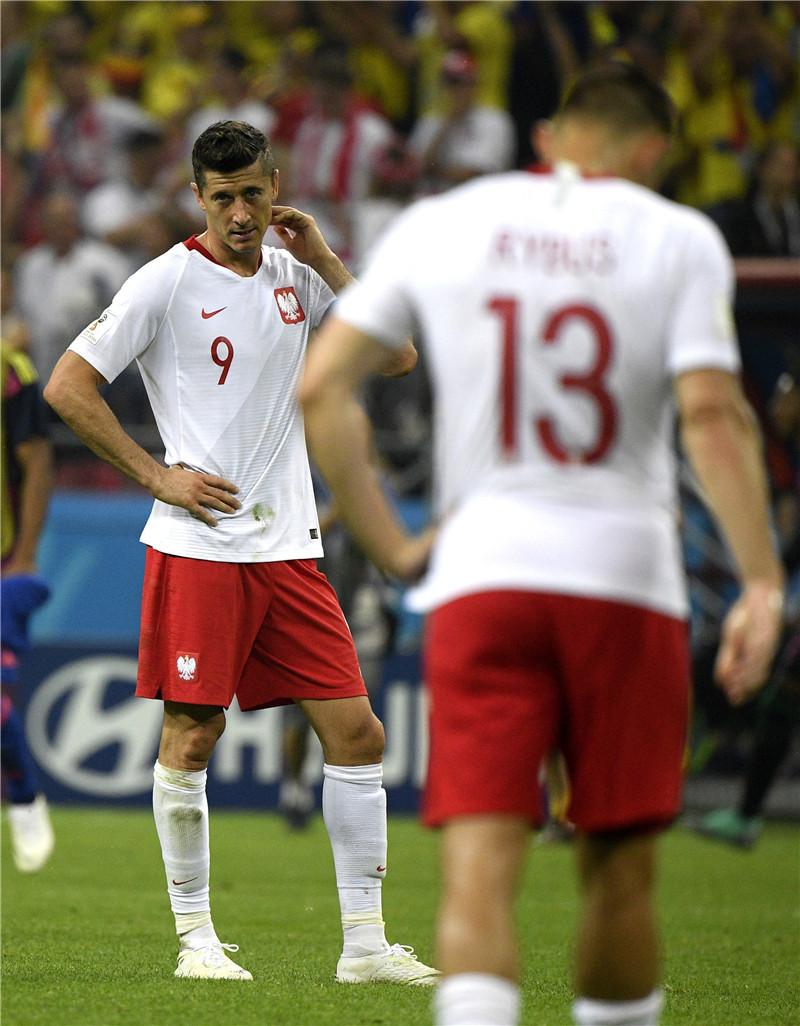 爱游戏娱乐-英格兰队逆转波兰队，波尔统治全场