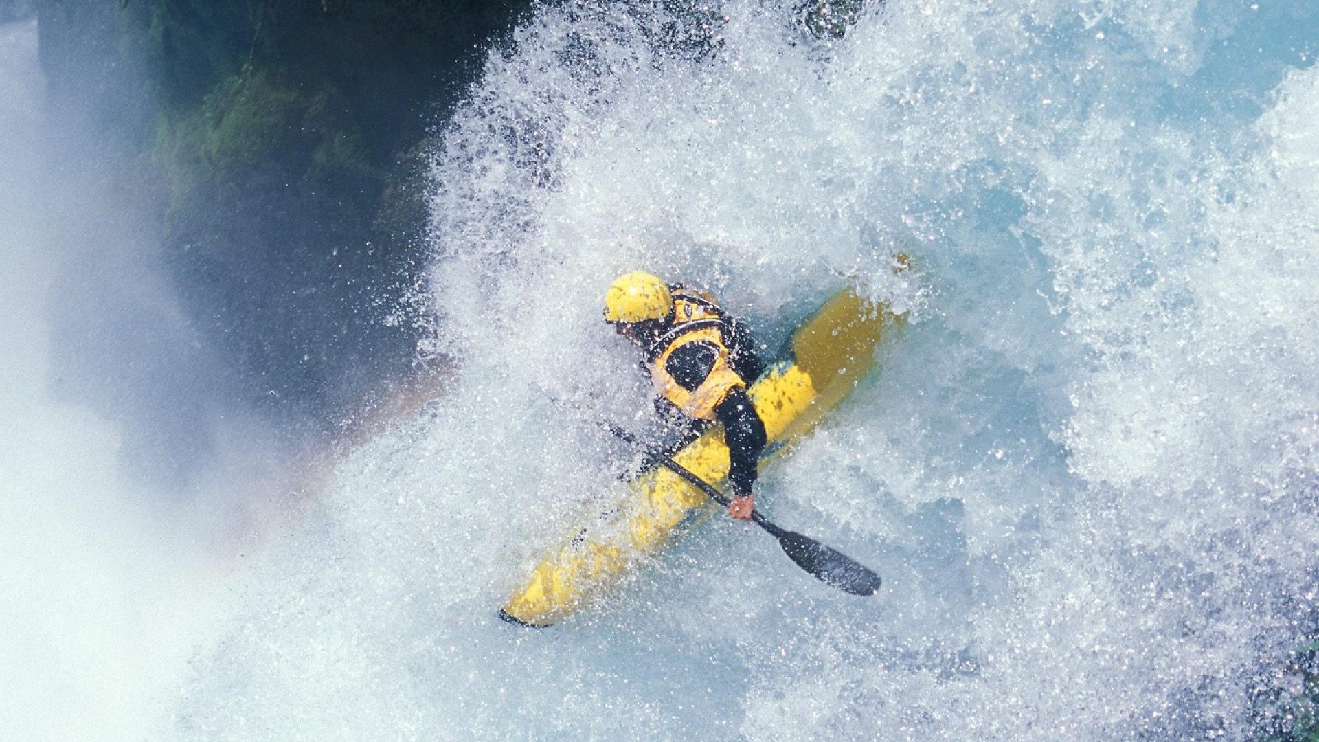 爱游戏体育-喀麦隆最后时刻绝杀玻利维亚，F1年度争冠的非洲启示录